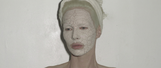 Perimenopause & Menopause Skin: Why It Suddenly Feels Dry, Reactive and ‘Thin’